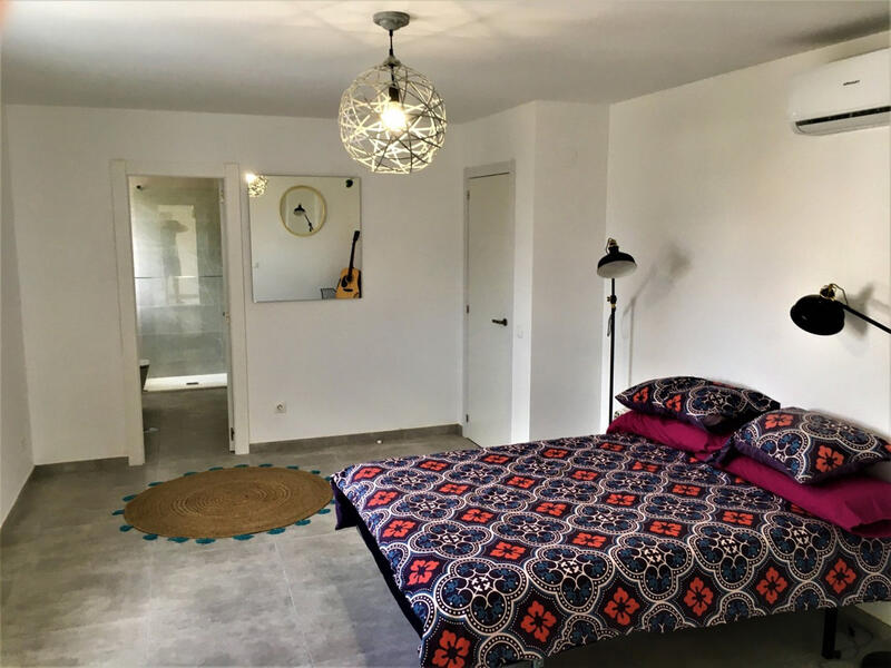 4 bedroom Apartment for sale