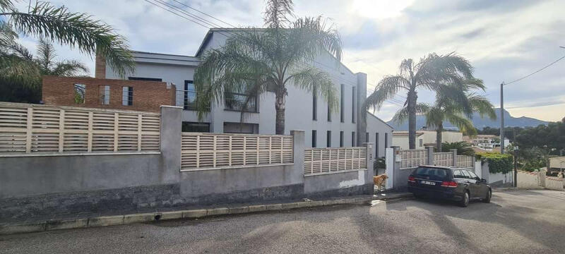 5 soveværelse Villa til salg