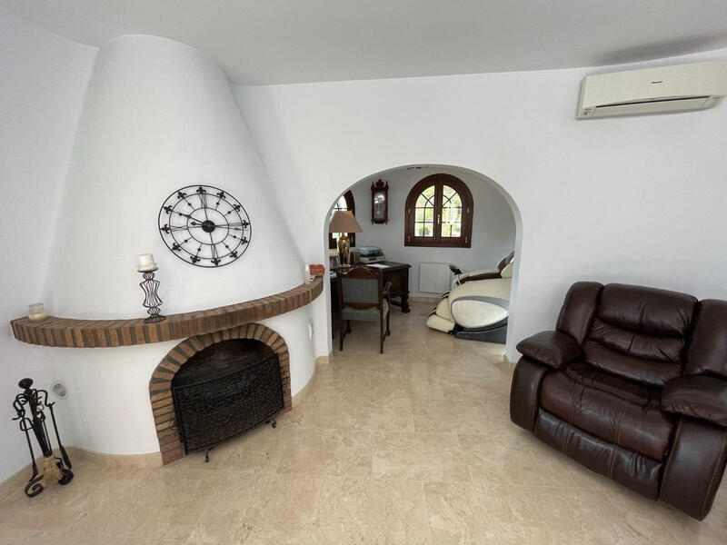 4 Cuarto Villa en venta