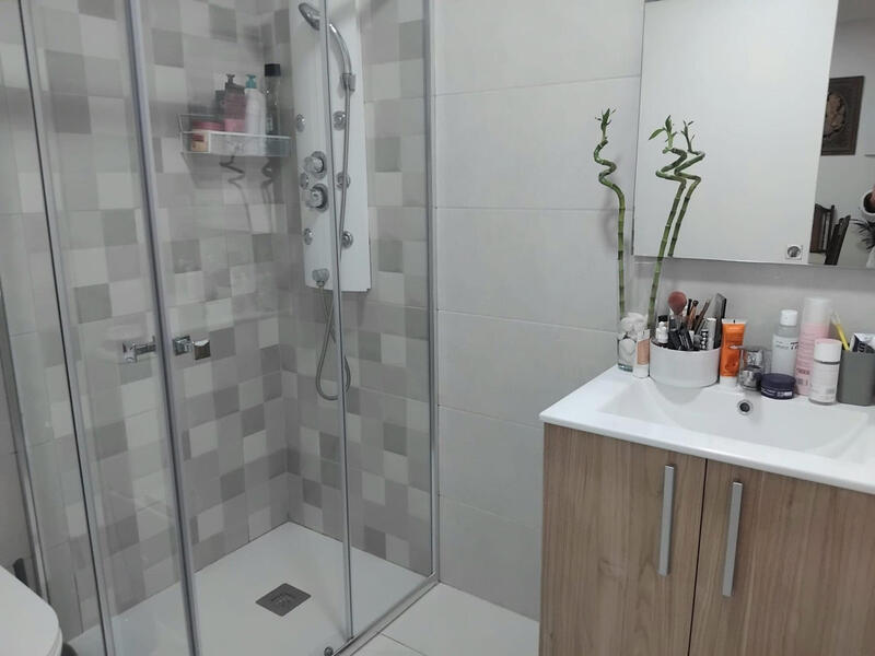 2 slaapkamer Appartement Te koop