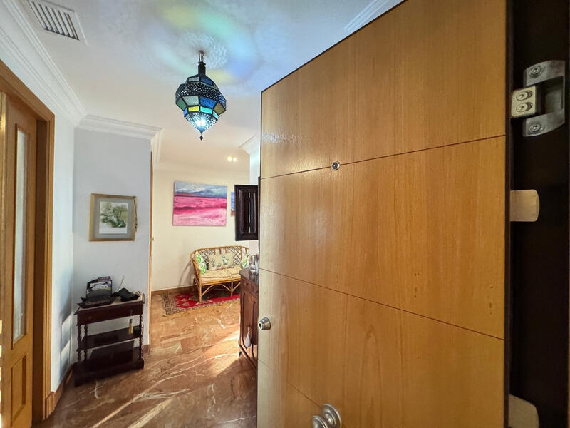 Apartment for sale in Torrevieja, Alicante