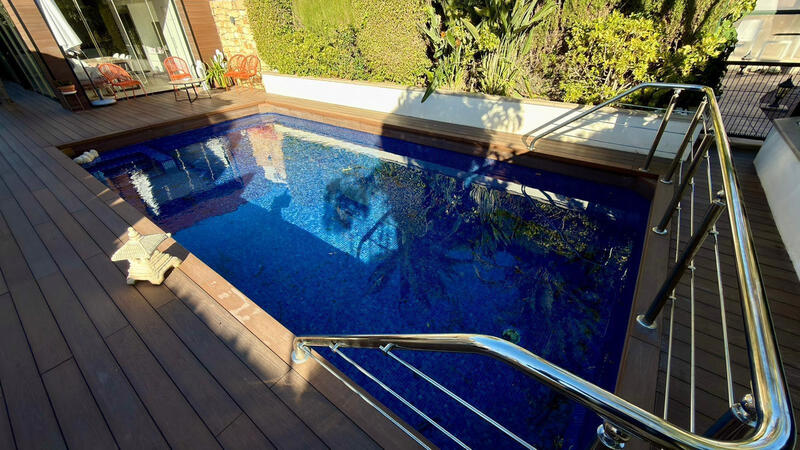 6 Cuarto Villa en venta