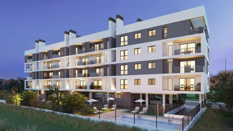 3 bedroom Apartment for sale