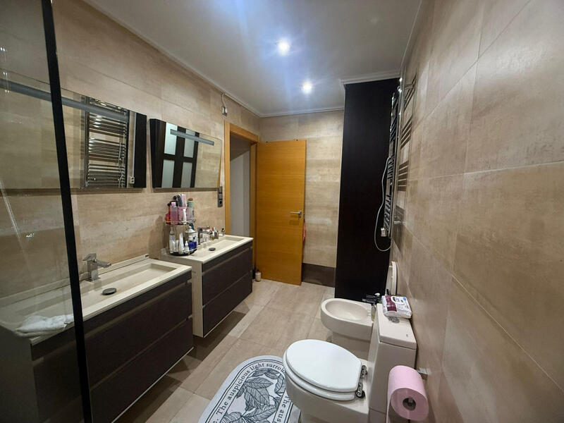 5 Cuarto Villa en venta