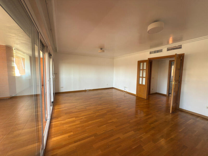 3 Cuarto Apartamento en venta