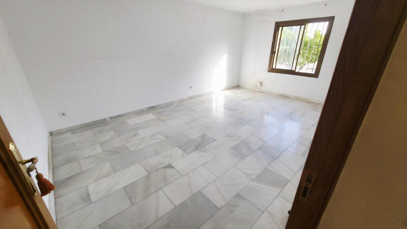 5 Cuarto Villa en venta