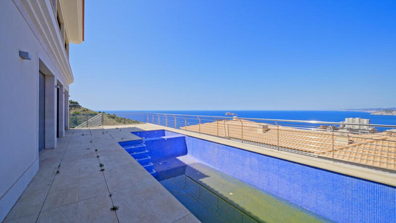 4 bedroom Villa for sale