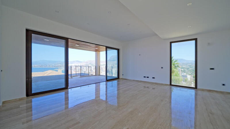 4 bedroom Villa for sale