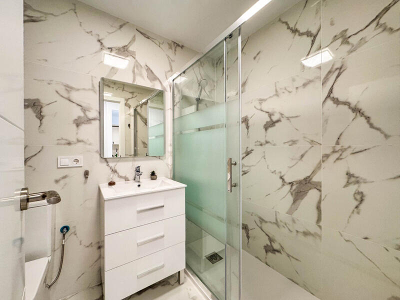 2 bedroom Apartment for sale 2 bedroom Apartment for sale