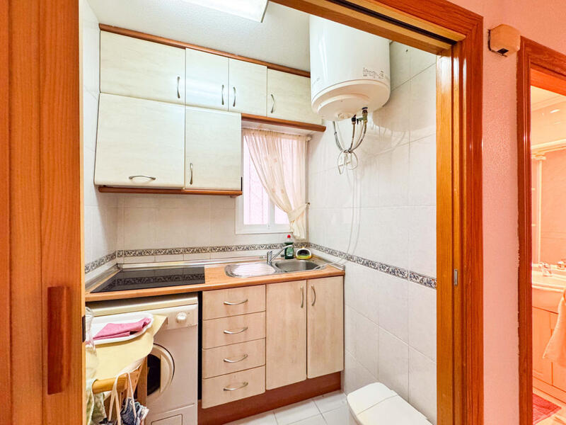 1 bedroom Apartment for sale