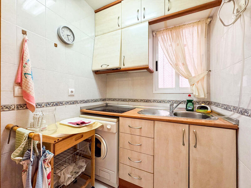 1 bedroom Apartment for sale