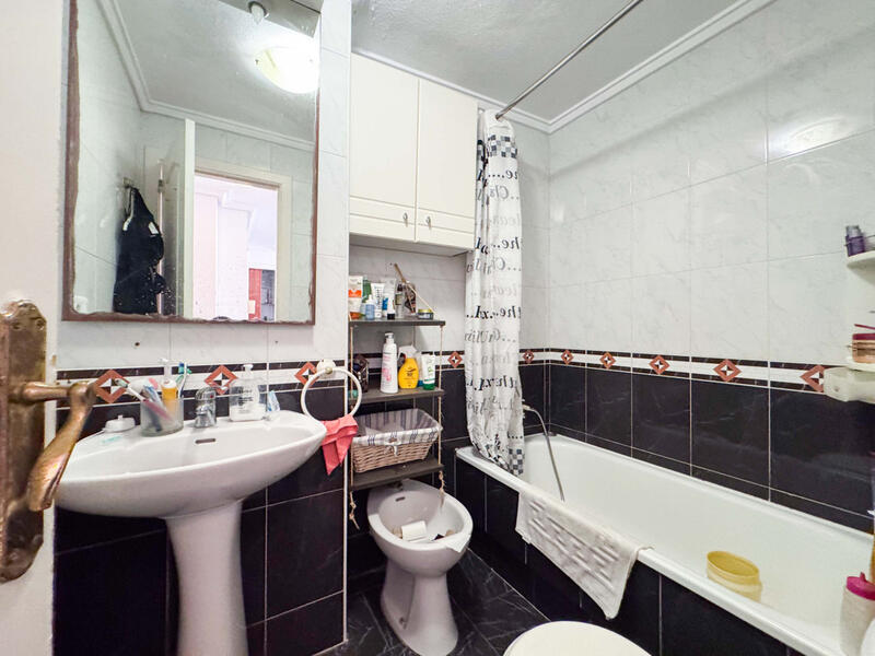 2 Schlafzimmer Appartement zu verkaufen