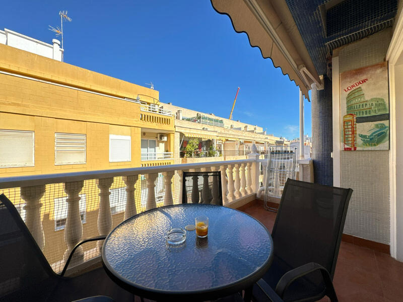 1 bedroom Apartment for sale