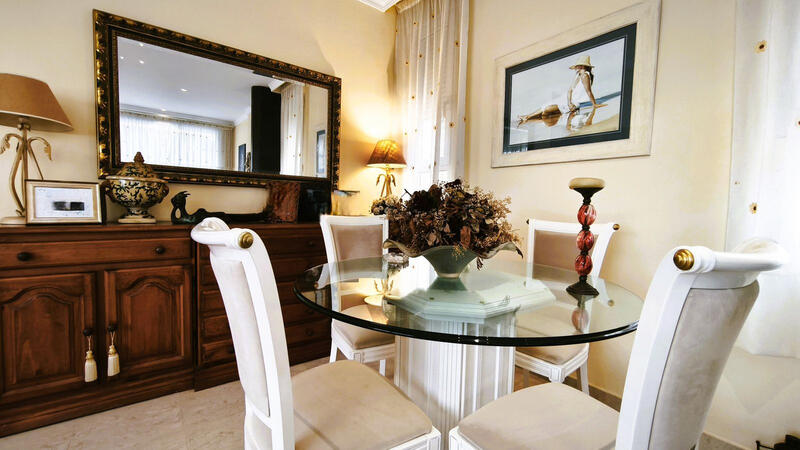 4 slaapkamer Villa Te koop