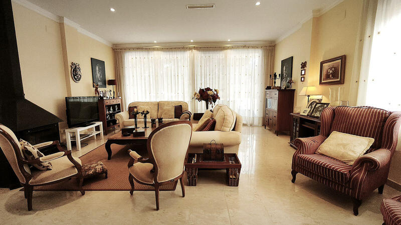 4 slaapkamer Villa Te koop