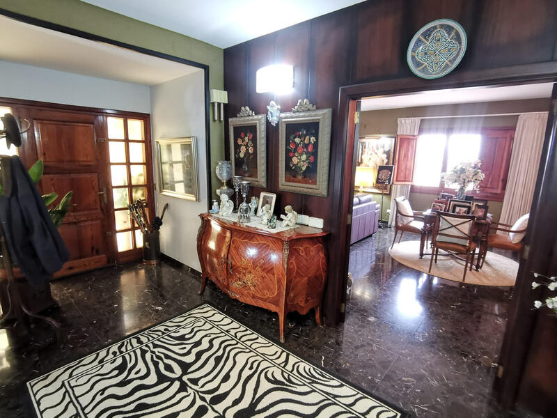 5 slaapkamer Villa Te koop