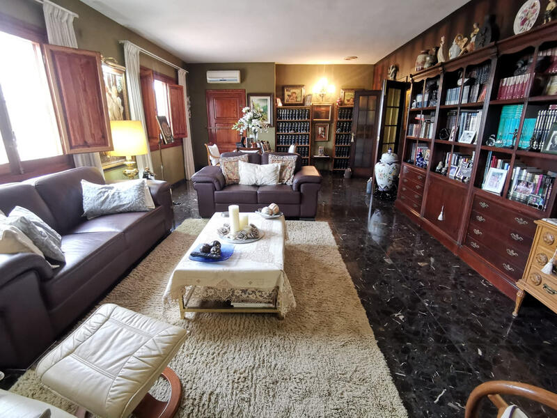 5 slaapkamer Villa Te koop