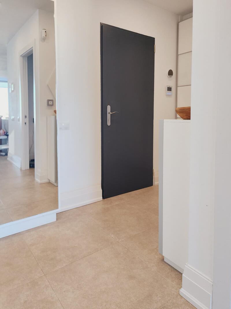 4 спальная комната вилла продается 4 спальная комната вилла продается