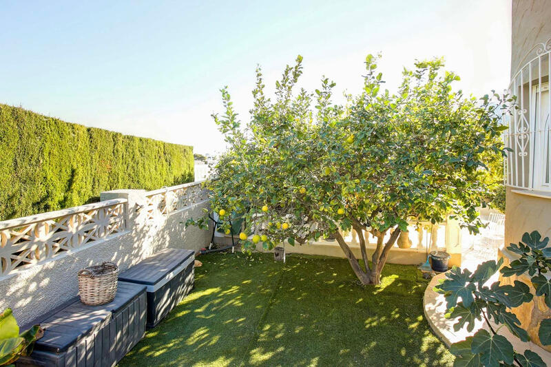 4 Cuarto Villa en venta