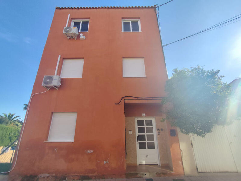 7 Cuarto Villa en venta