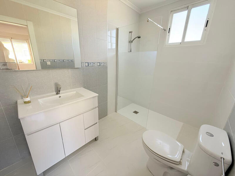 3 bedroom Country House for sale