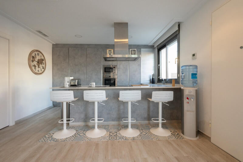 4 Cuarto Villa en venta