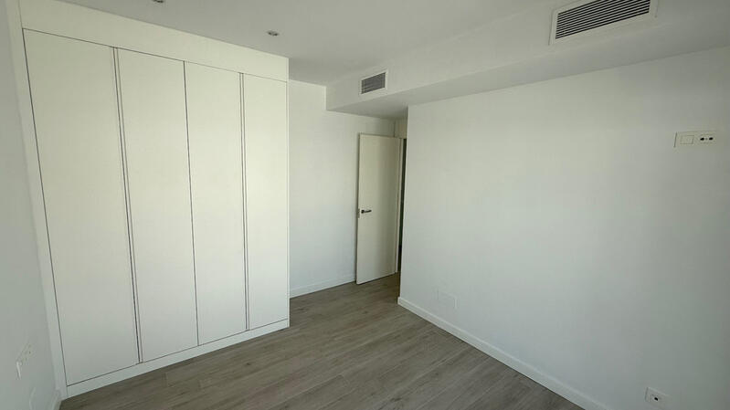 5 Schlafzimmer Stadthaus zu verkaufen