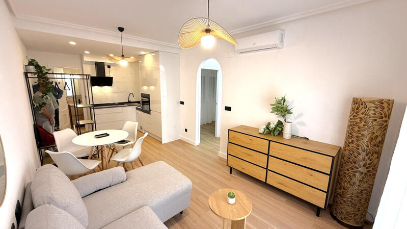 2 slaapkamer Appartement Te koop