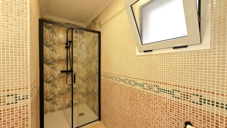 2 slaapkamer Appartement Te koop