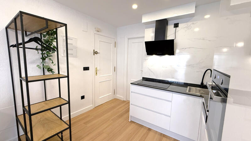 2 slaapkamer Appartement Te koop