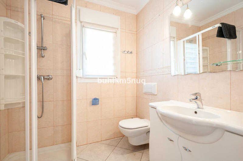 3 sovrum Villa till salu