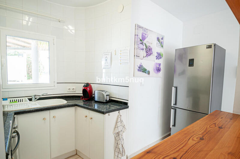 6 slaapkamer Villa Te koop 6 slaapkamer Villa Te koop