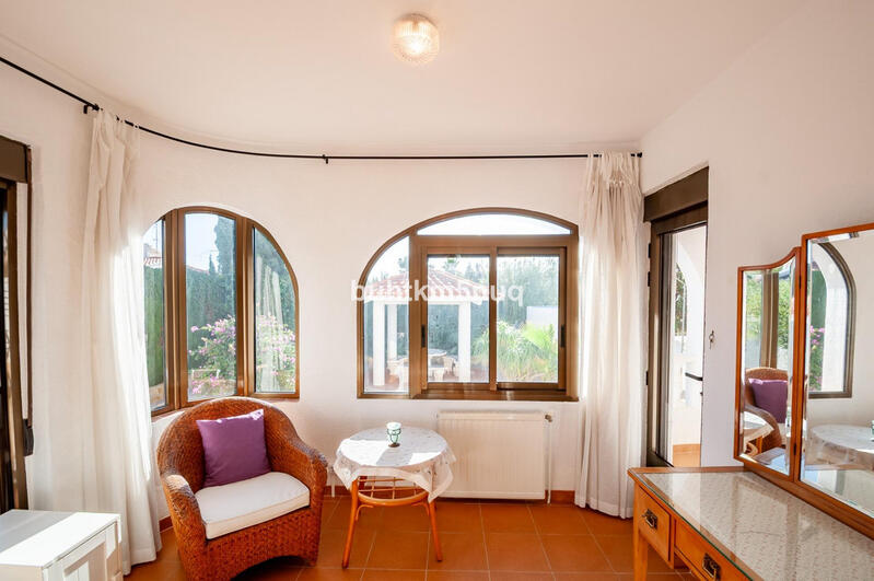 3 Schlafzimmer Villa zu verkaufen