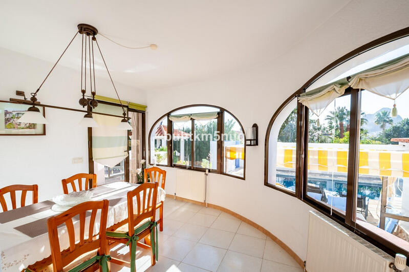 3 Schlafzimmer Villa zu verkaufen