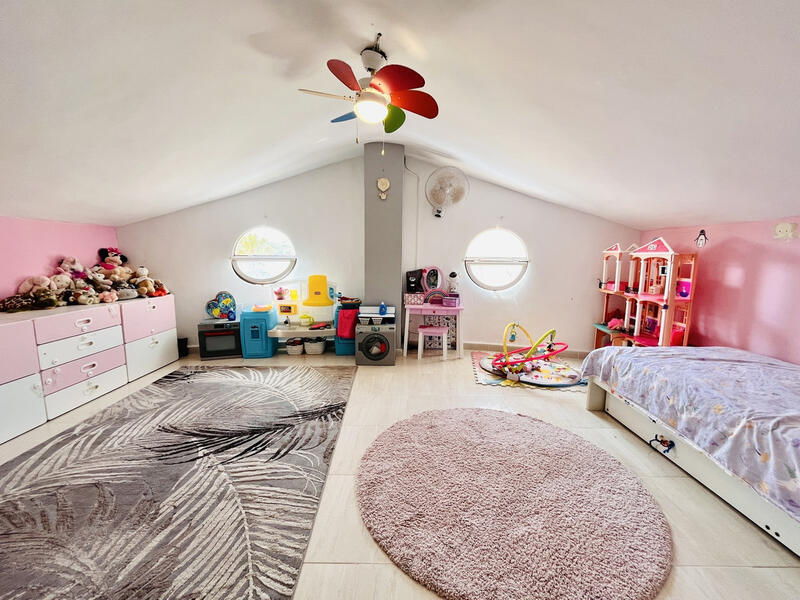 5 soveværelse Villa til salg