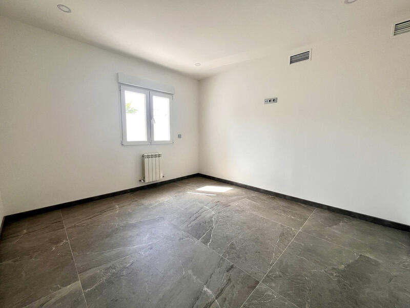 6 sovrum Villa till salu