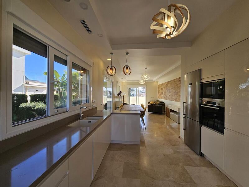 5 soverom Villa til salgs