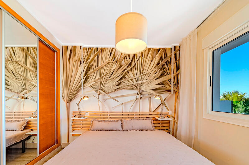 3 slaapkamer Gezinswoning Te koop 3 slaapkamer Gezinswoning Te koop