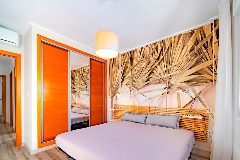 3 slaapkamer Gezinswoning Te koop 3 slaapkamer Gezinswoning Te koop