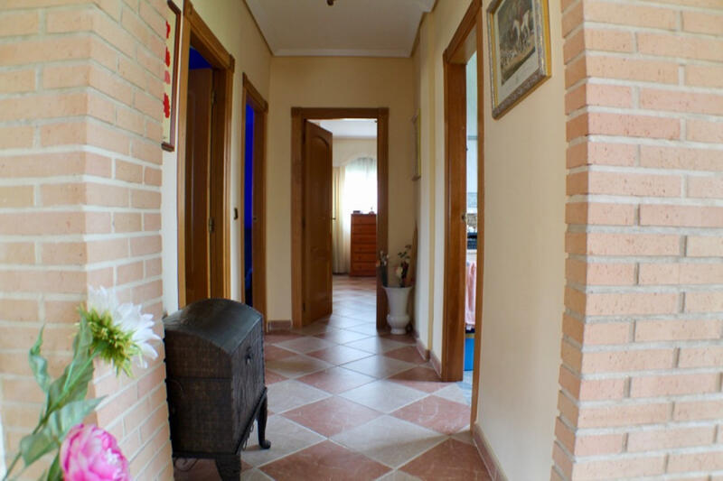 6 soverom Villa til salgs