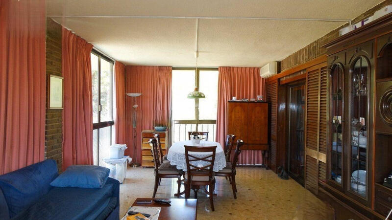 4 Schlafzimmer Villa zu verkaufen 4 Schlafzimmer Villa zu verkaufen