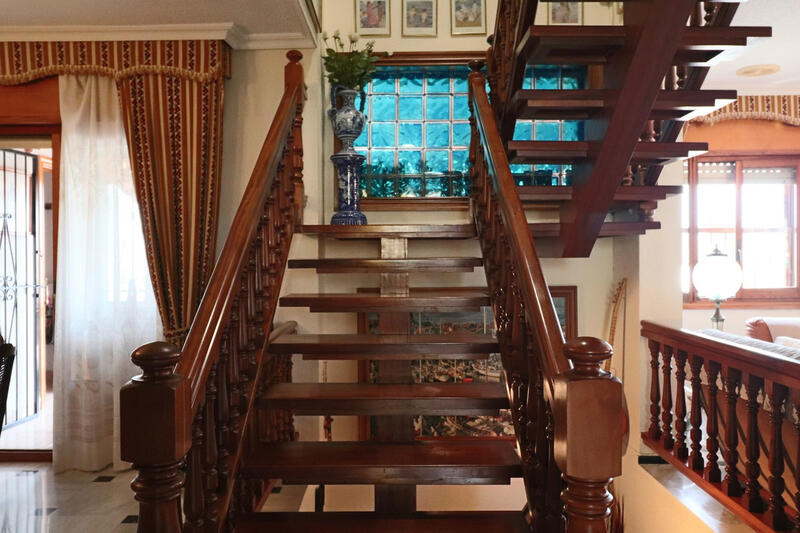 6 chambre Villa à vendre