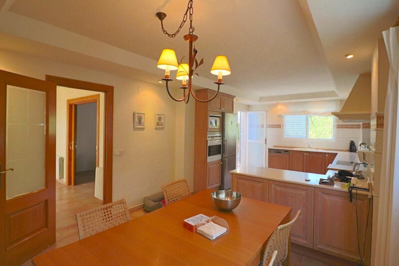 4 slaapkamer Villa Te koop