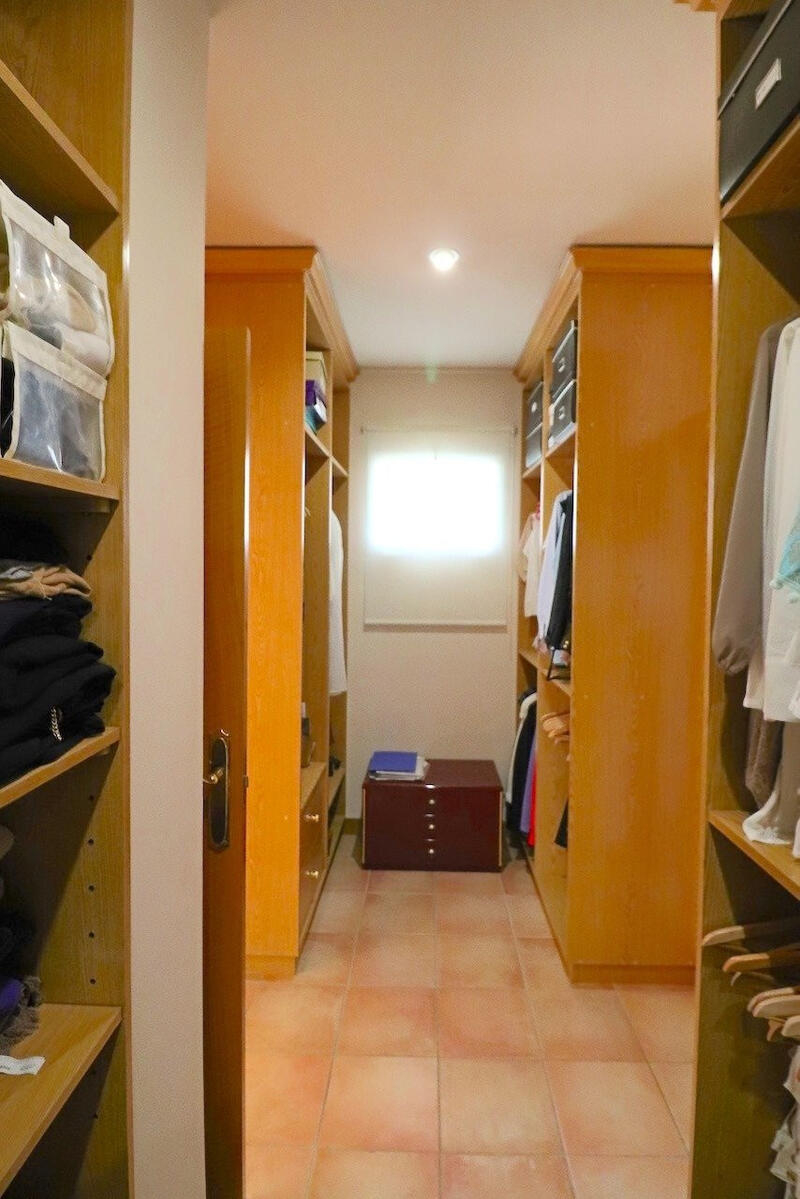 4 slaapkamer Villa Te koop