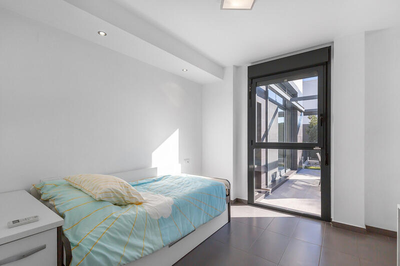 3 Cuarto Villa en venta