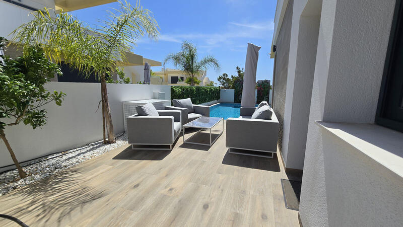 3 Cuarto Villa en venta