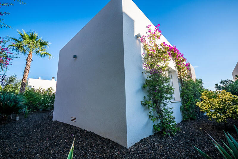 2 Schlafzimmer Villa zu verkaufen