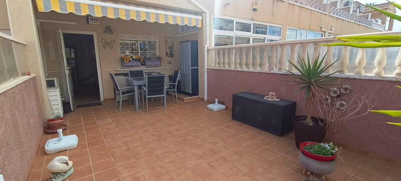 2 bedroom Villa for sale