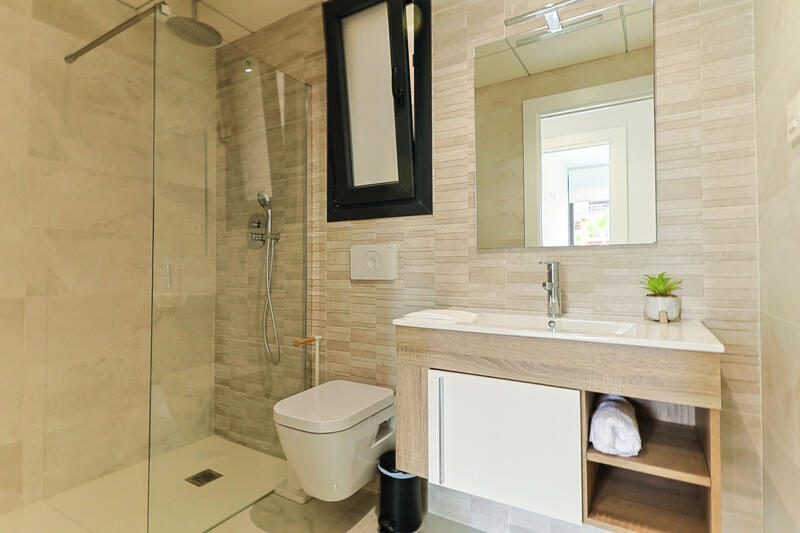 2 slaapkamer Appartement Te koop