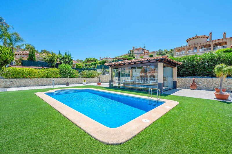 4 bedroom Villa for sale